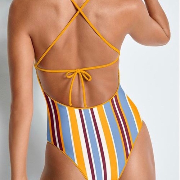 Venus one-piece swimsuit - Picture 5 of 6